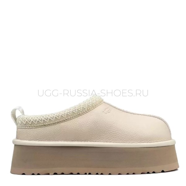 UGG Tazz Platform Leather Sand